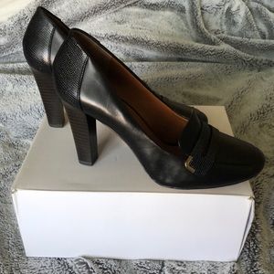 NWT Banana Republic Mya Heels size 9.5 black